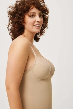 Body reductor nude<Ysabel Mora Best