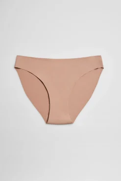 Braga láser<Ysabel Mora