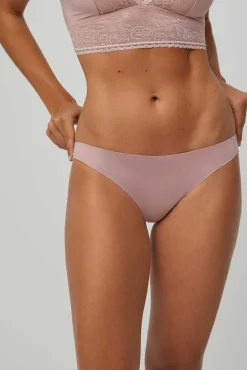 Braga mini invisible con encaje rosa<Ysabel Mora Hot