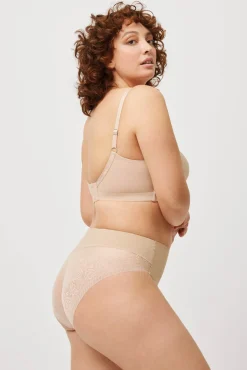 Braguita reductora encaje<Ysabel Mora