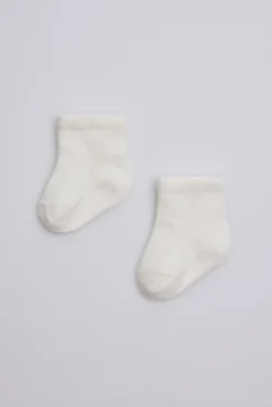 Calcetines básicos recién nacido<Ysabel Mora New