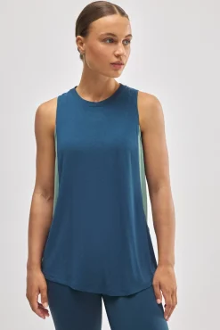 Camiseta deportiva sin mangas<Ysabel Mora Best