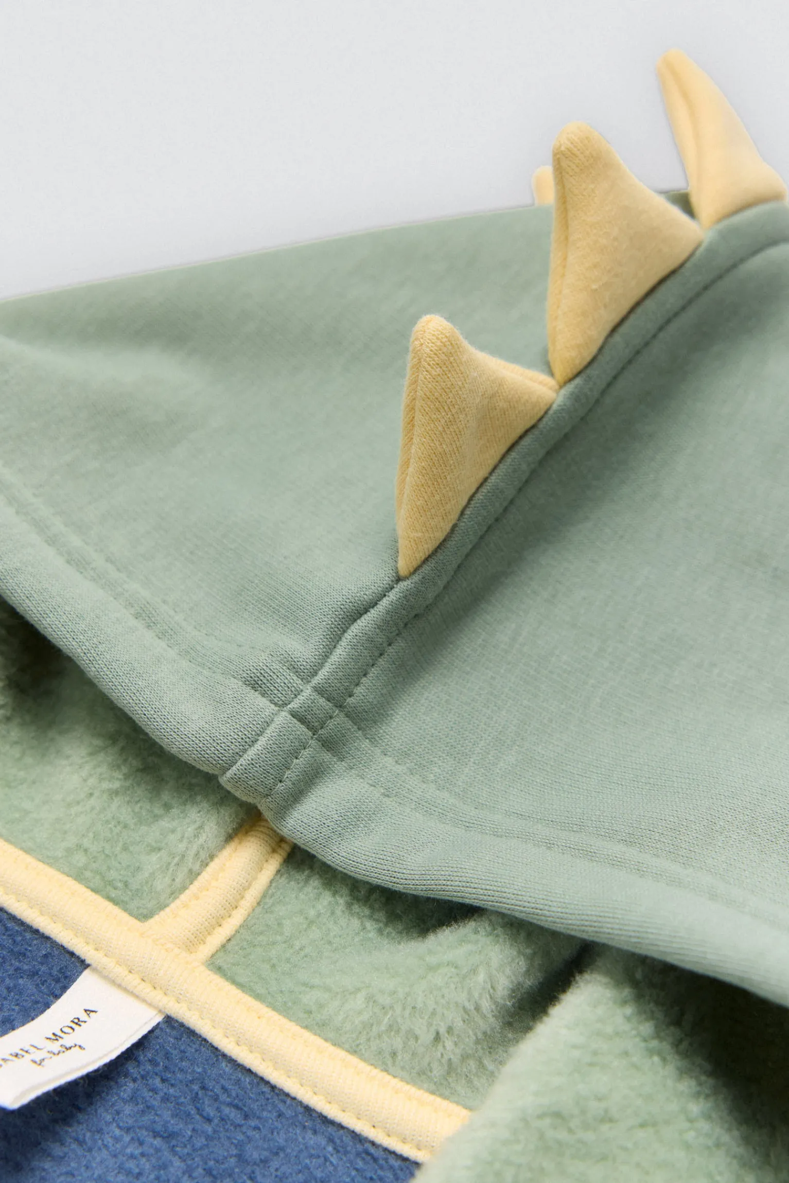 Conjunto bebé manga larga Dragon Tale<Ysabel Mora Best