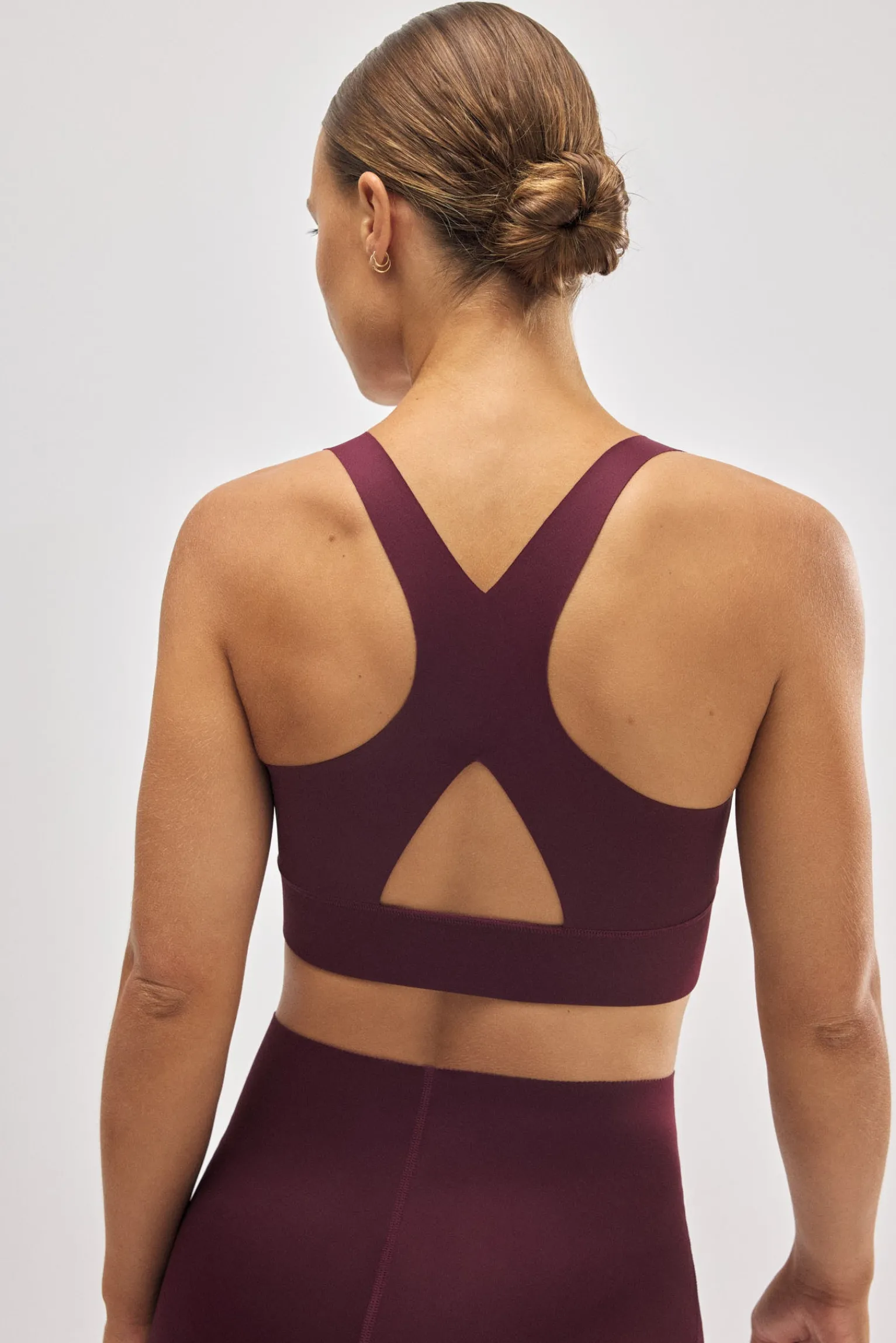 Conjunto deportivo granate vientre plano Colección compressive<Ysabel Mora Online