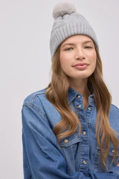 Gorro afelpado con pompón<Ysabel Mora Best