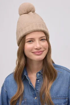 Gorro con pompón<Ysabel Mora New