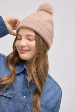 Gorro con pompón<Ysabel Mora New