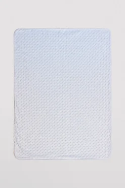 Manta de bebé topitos<Ysabel Mora