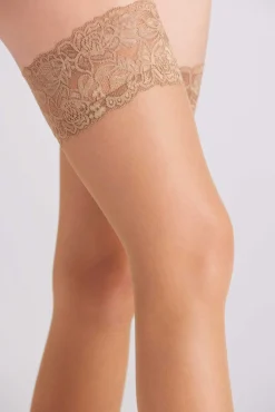 Medias con liga 20 denier<Ysabel Mora