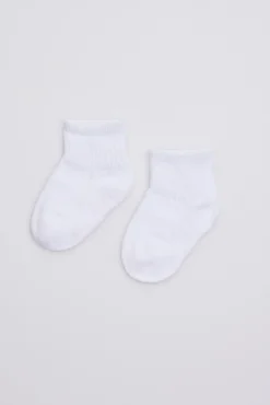 Pack 3 calcetines de bebé transpirables estilo sport<Ysabel Mora