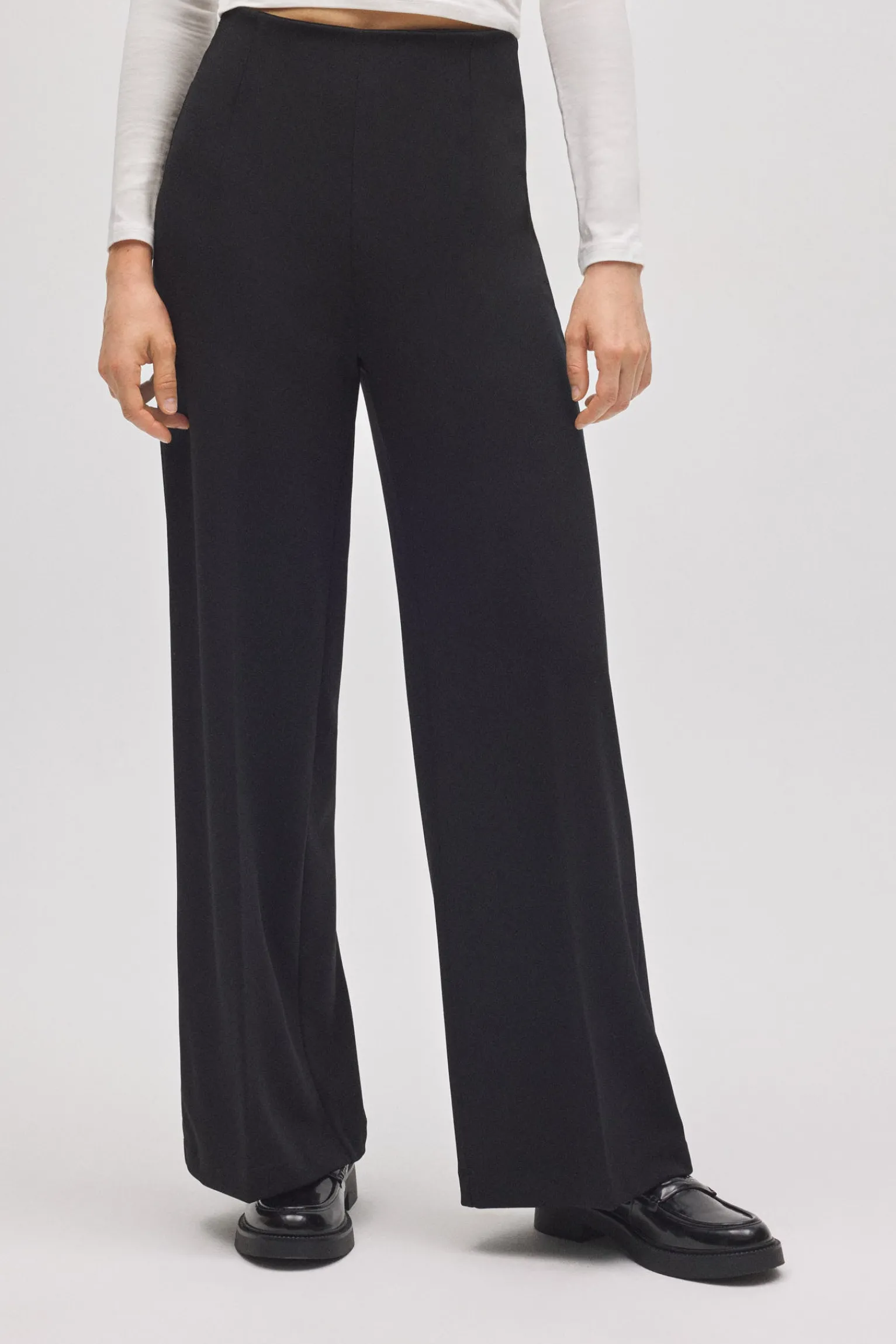 Pantalón de vestir ancho negro<Ysabel Mora Online