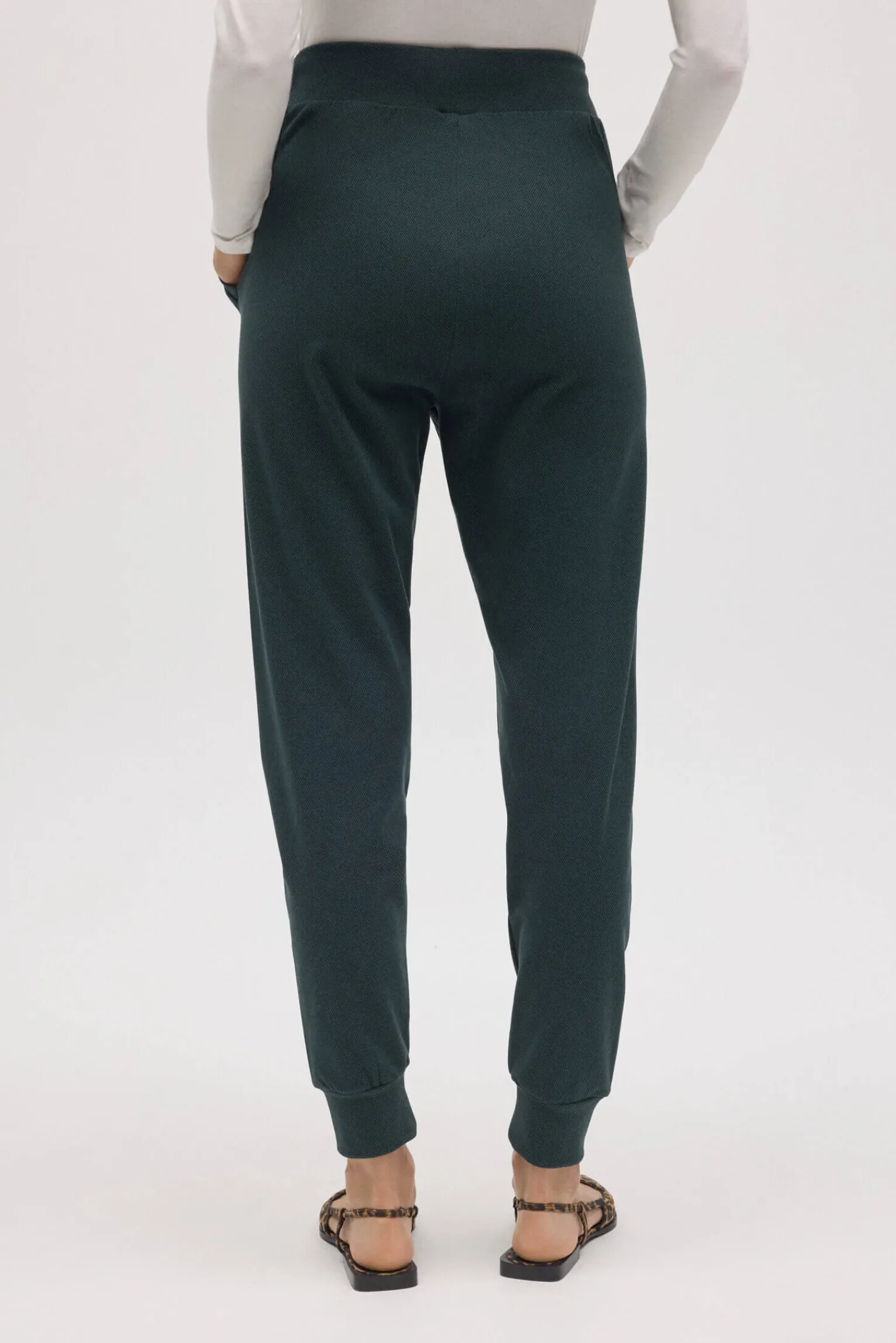 Pantalón jogger con textura<Ysabel Mora Outlet