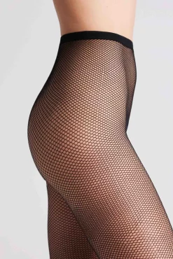 Panty de red<Ysabel Mora Hot