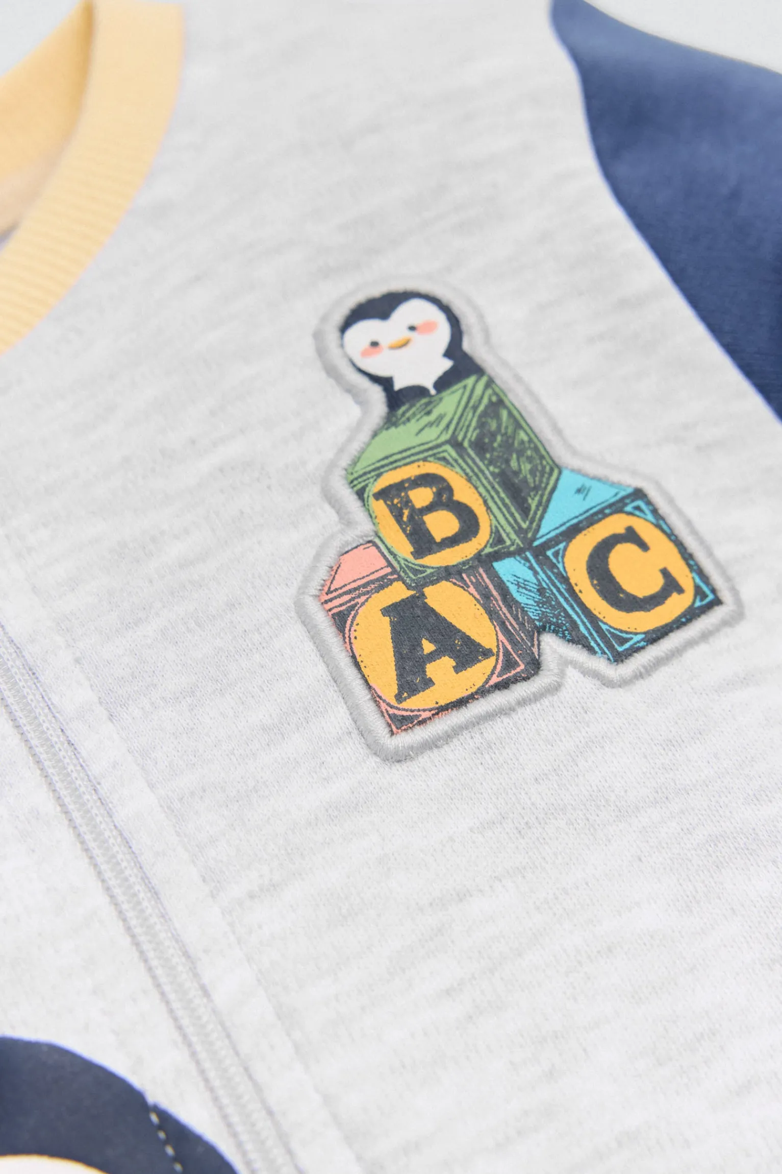 Pelele bebé manga larga Penguin Toy<Ysabel Mora Hot