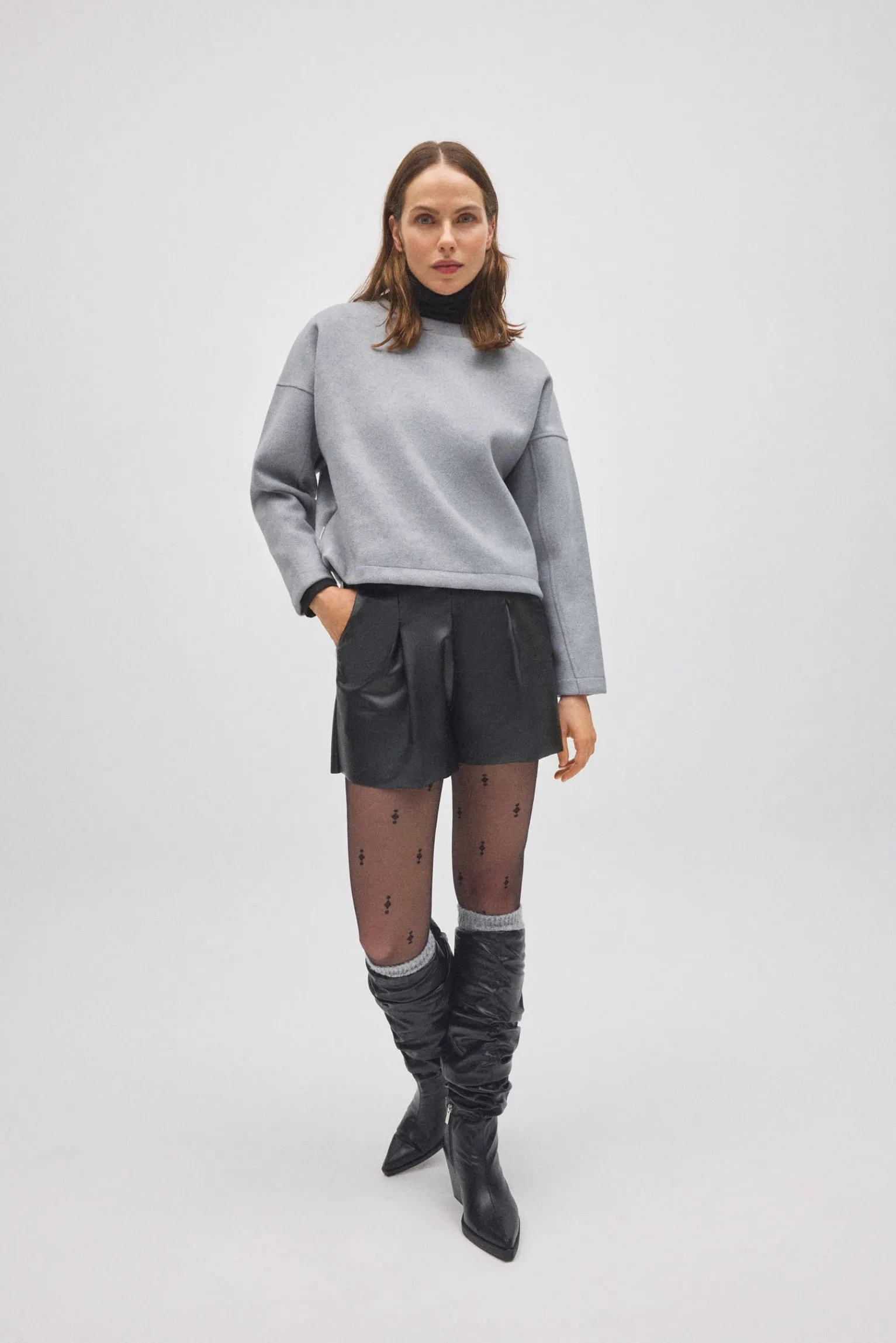 Shorts efecto piel negro<Ysabel Mora Sale