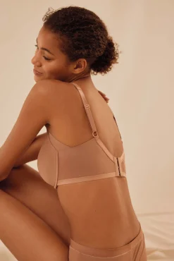 Sujetador de capacidad con aro con relleno marrón<Ysabel Mora Online