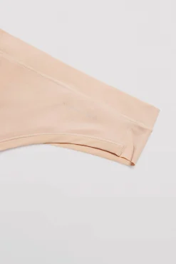 Tanga elástico Adapt con acabados invisibles<Ysabel Mora