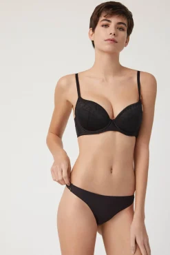 Tanga invisible con encaje negro<Ysabel Mora New