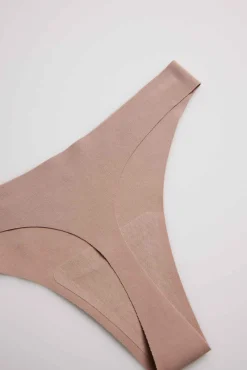 Tanga láser invisible<Ysabel Mora Sale