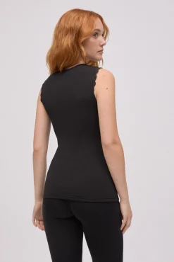 TÉRMICO Camiseta térmica tirantes cuello pico detalles de encaje<Ysabel Mora New