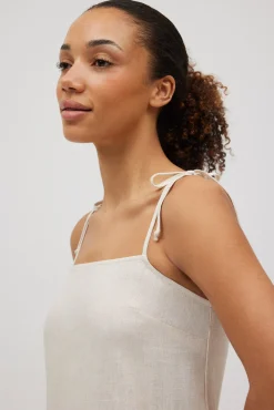 Vestido corto recto con lino<Ysabel Mora