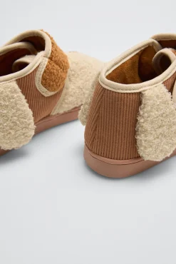 Zapatillas de casa infantiles perro con detalles 3D<Ysabel Mora Clearance